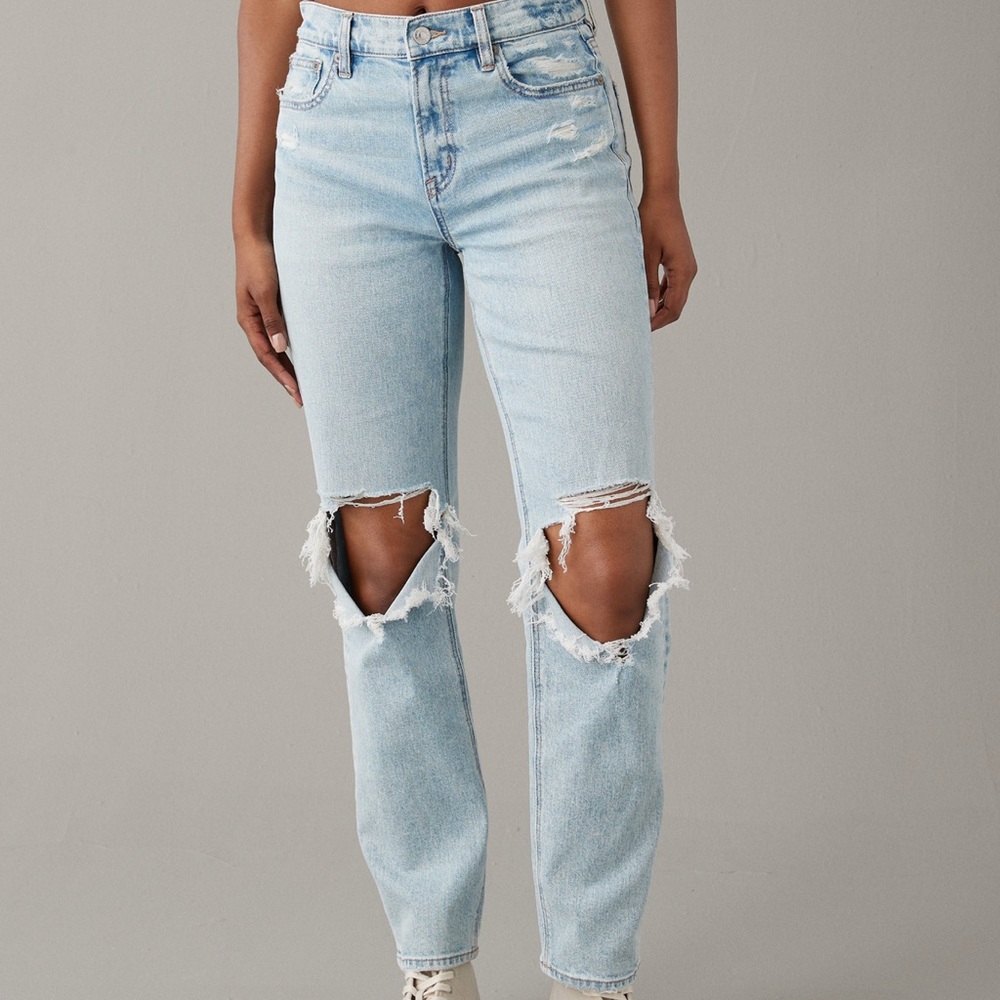 American Eagle Outfitters Stretch High-Waisted Ripped Ankle Straight Jean
